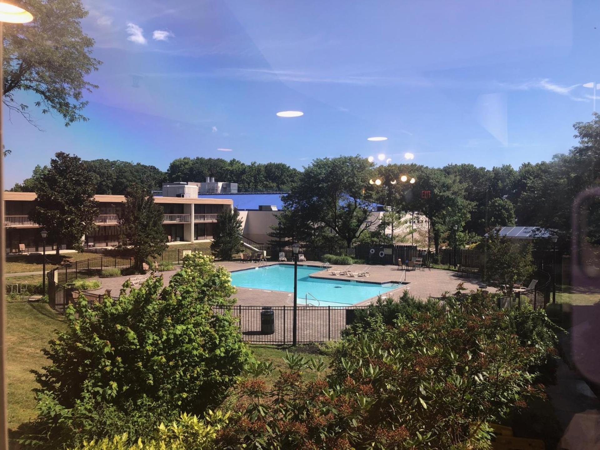 Grand Resort Hotel - Mt Laurel - Philadelphia Mount Laurel Exterior photo